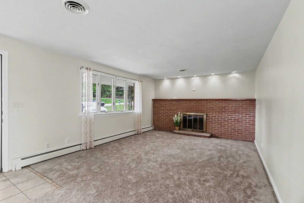 480 Beech Road, Ontario, Ohio 44903, 4 Bedrooms Bedrooms, ,2 BathroomsBathrooms,Residential,For Sale,Beech Road,20100188
