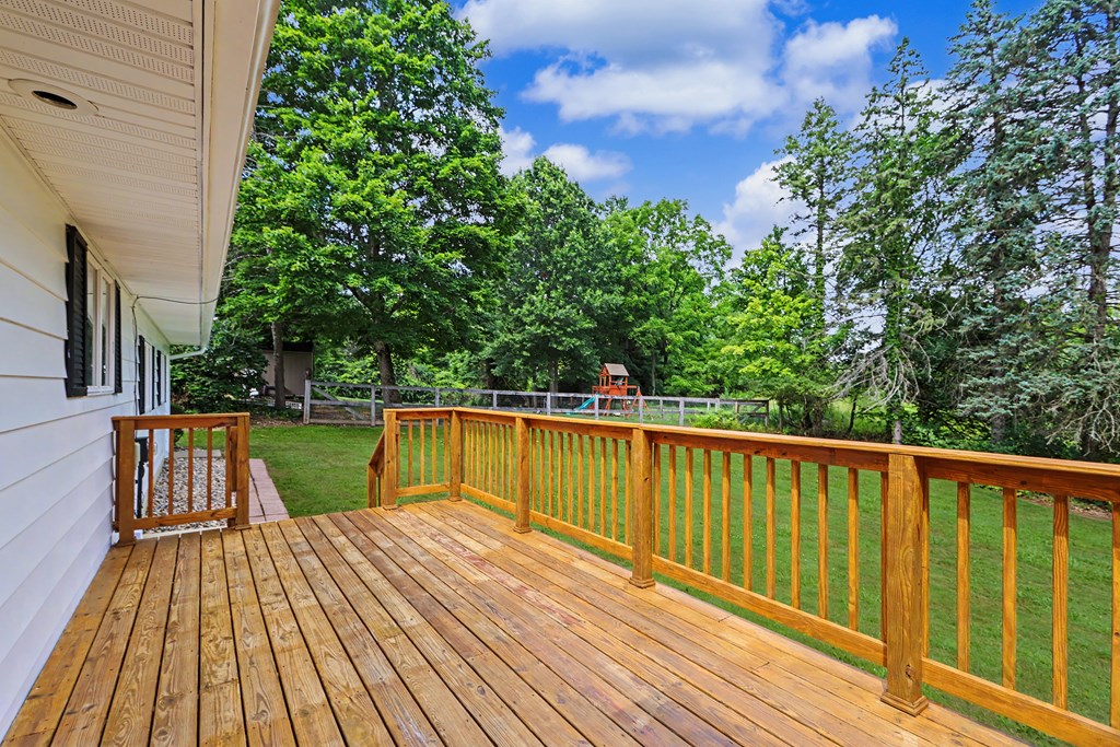 480 Beech Road, Ontario, Ohio 44903, 4 Bedrooms Bedrooms, ,2 BathroomsBathrooms,Residential,For Sale,Beech Road,20100188