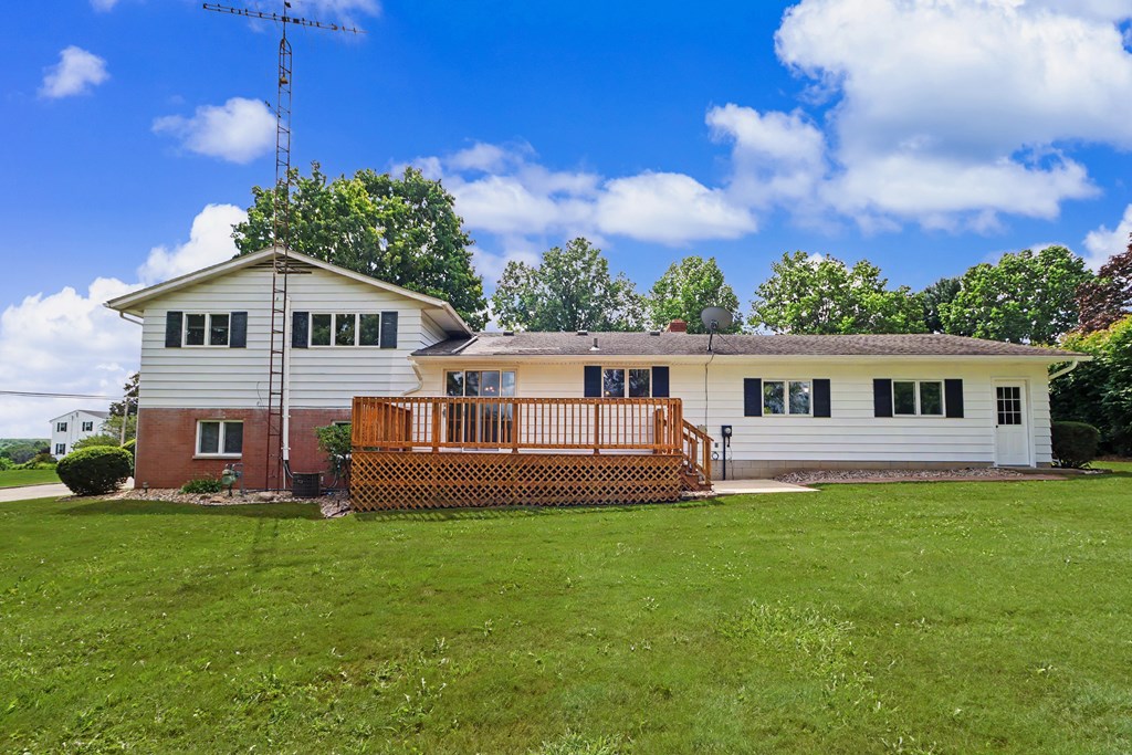 480 Beech Road, Ontario, Ohio 44903, 4 Bedrooms Bedrooms, ,2 BathroomsBathrooms,Residential,For Sale,Beech Road,20100188