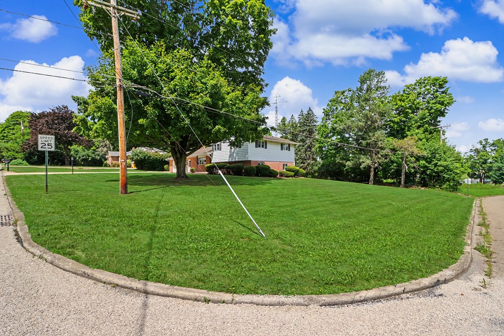 480 Beech Road, Ontario, Ohio 44903, 4 Bedrooms Bedrooms, ,2 BathroomsBathrooms,Residential,For Sale,Beech Road,20100188