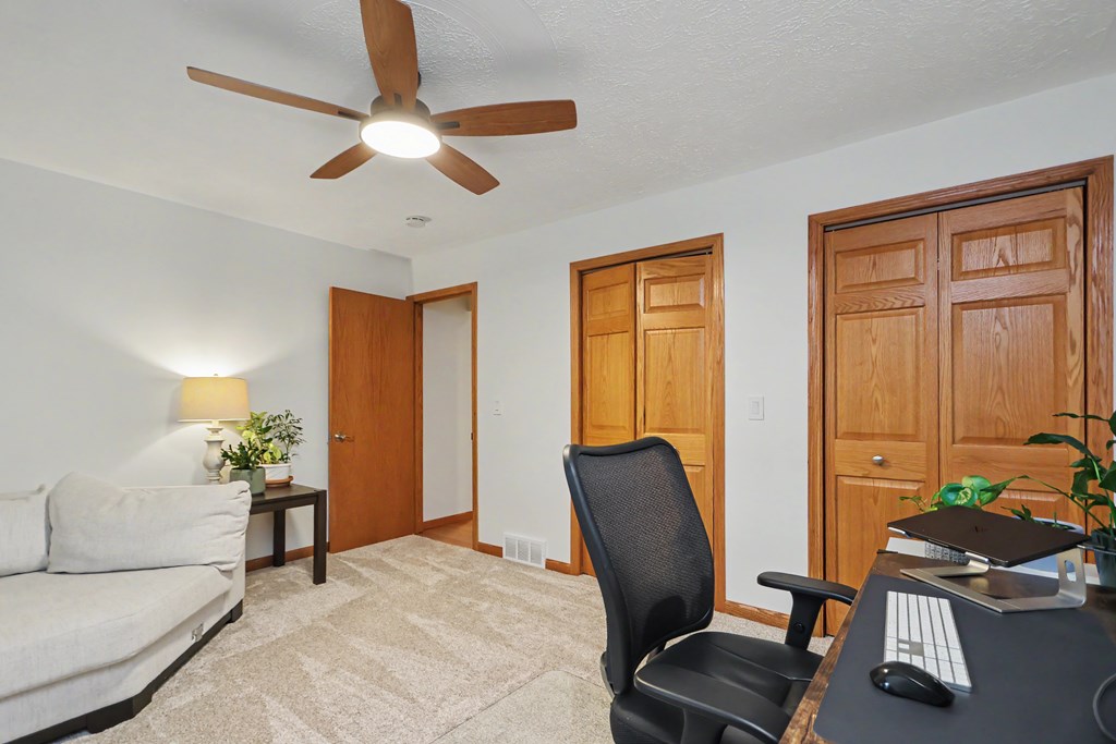 2239 Woodville Rd, Mansfield, Ohio 44903, 3 Bedrooms Bedrooms, ,2 BathroomsBathrooms,Residential,For Sale,Woodville Rd,20100191