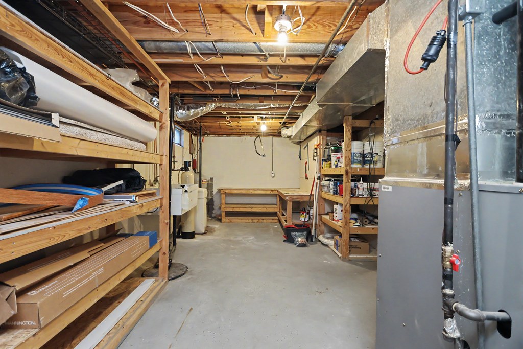 2239 Woodville Rd, Mansfield, Ohio 44903, 3 Bedrooms Bedrooms, ,2 BathroomsBathrooms,Residential,For Sale,Woodville Rd,20100191