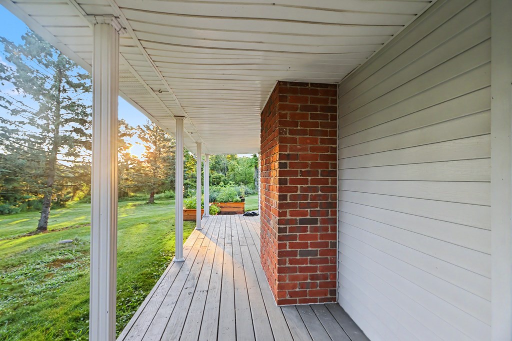 2239 Woodville Rd, Mansfield, Ohio 44903, 3 Bedrooms Bedrooms, ,2 BathroomsBathrooms,Residential,For Sale,Woodville Rd,20100191
