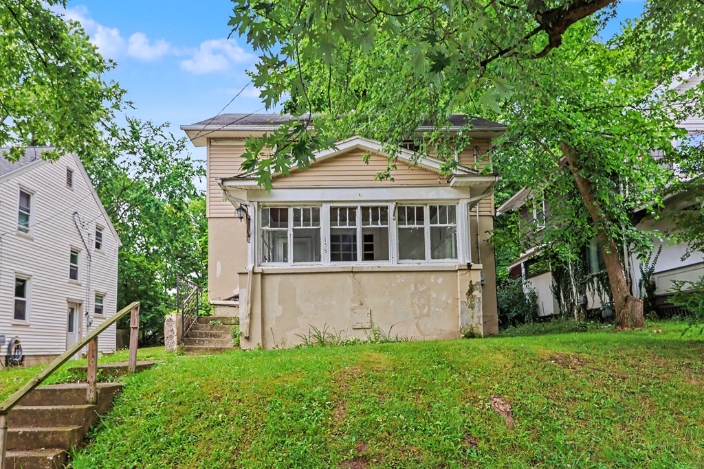 158 Western Avenue, Mansfield, Ohio 44906, 3 Bedrooms Bedrooms, ,1 BathroomBathrooms,Residential,For Sale,Western Avenue,20100204