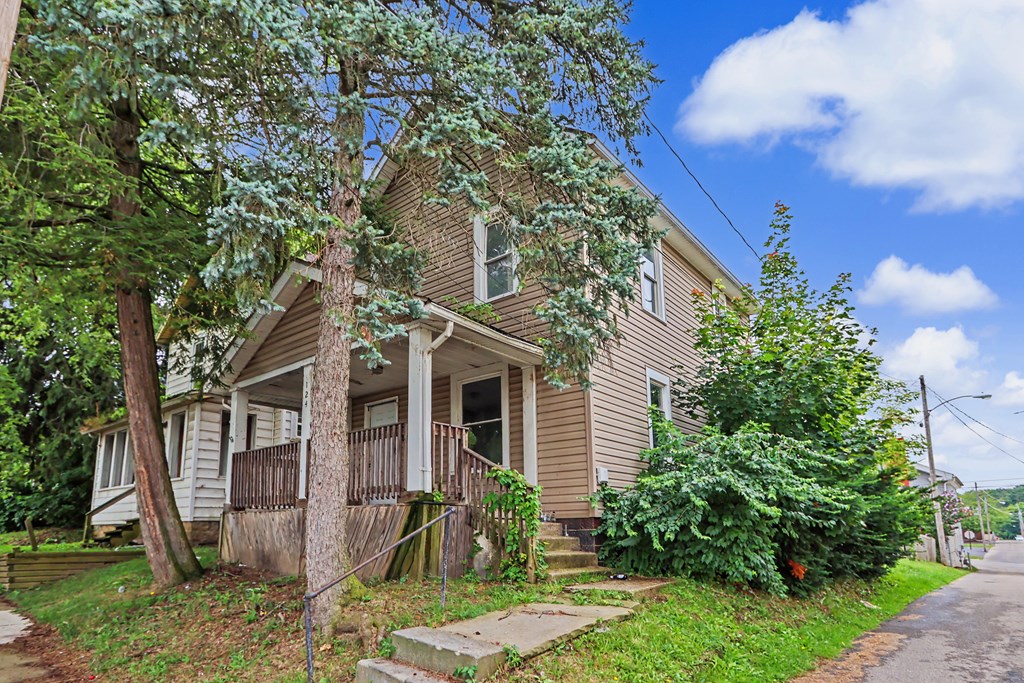 123 Franklin Street, Mansfield, Ohio 44902, 3 Bedrooms Bedrooms, ,1 BathroomBathrooms,Residential,For Sale,Franklin Street,20100202 123 Franklin Street, Mansfield, Ohio 44902, 3 Bedrooms Bedrooms, ,1 BathroomBathrooms,Residential,For Sale,Franklin Street,20100202