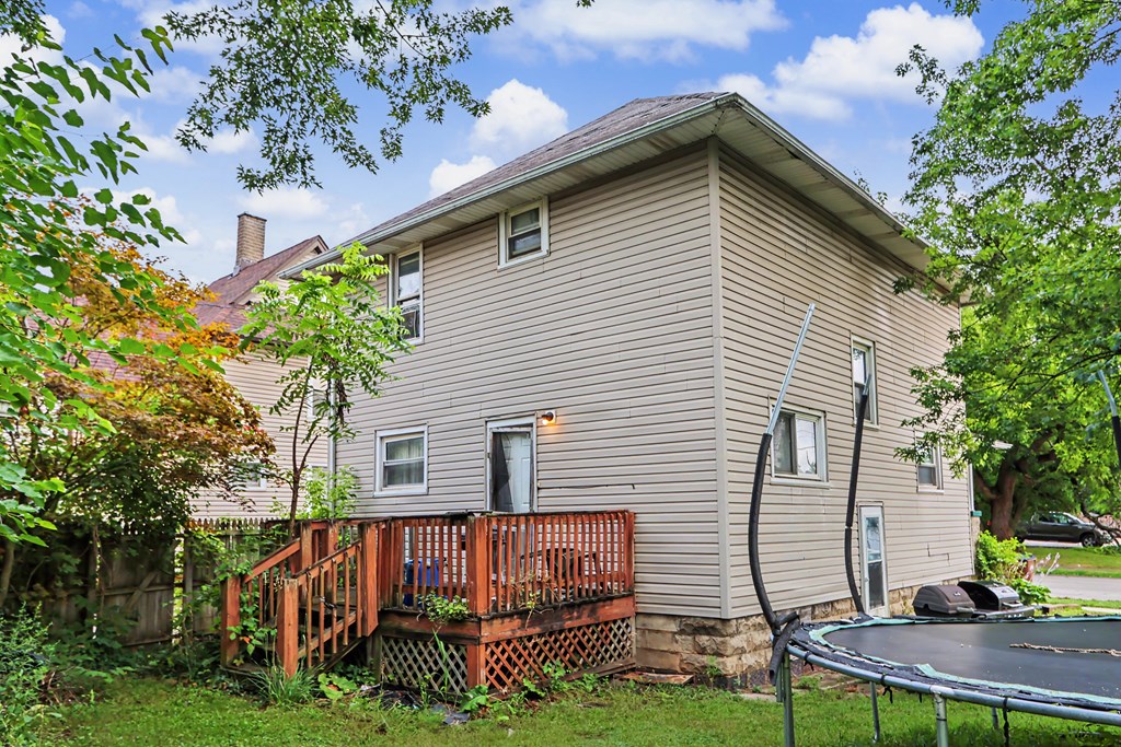 129 West Fifth Street, Mansfield, Ohio 44903, 3 Bedrooms Bedrooms, ,10 BathroomsBathrooms,Residential,For Sale,West Fifth Street,20100207 129 West Fifth Street, Mansfield, Ohio 44903, 3 Bedrooms Bedrooms, ,10 BathroomsBathrooms,Residential,For Sale,West Fifth Street,20100207