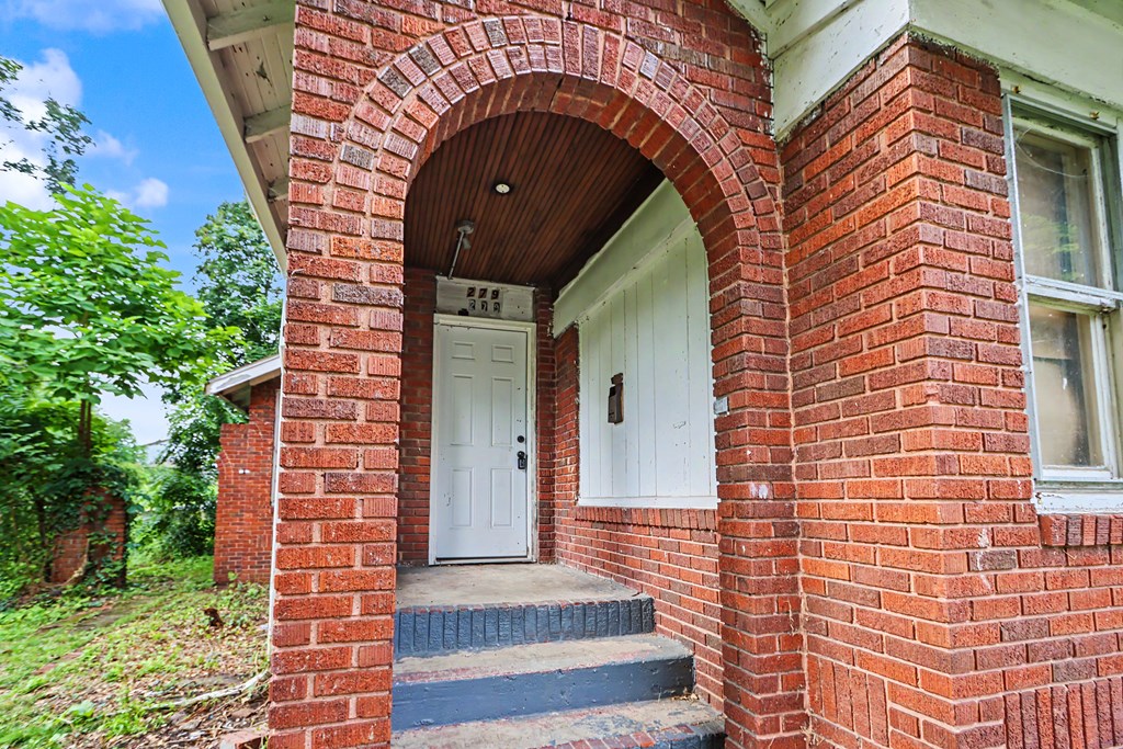 279 West Third Street, Mansfield, Ohio 44902, 4 Bedrooms Bedrooms, ,2 BathroomsBathrooms,Residential,For Sale,West Third Street,20100214 279 West Third Street, Mansfield, Ohio 44902, 4 Bedrooms Bedrooms, ,2 BathroomsBathrooms,Residential,For Sale,West Third Street,20100214