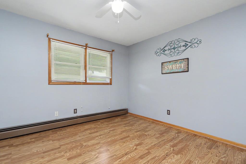 105 Homewood Road, Ontario, Ohio 44906, 4 Bedrooms Bedrooms, ,2 BathroomsBathrooms,Residential,For Sale,Homewood Road,20100219
