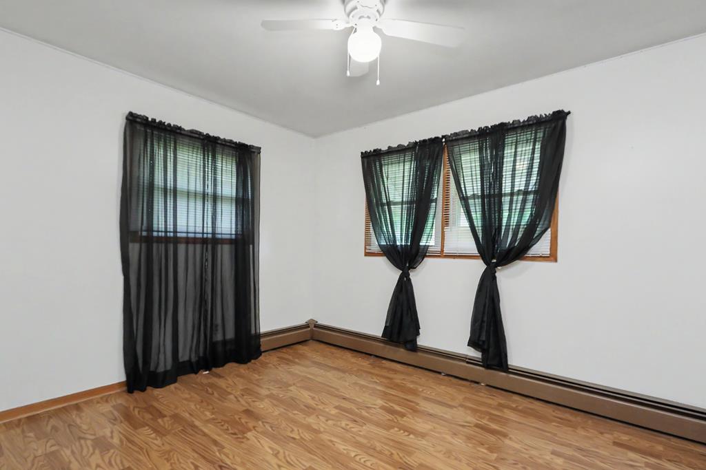 105 Homewood Road, Ontario, Ohio 44906, 4 Bedrooms Bedrooms, ,2 BathroomsBathrooms,Residential,For Sale,Homewood Road,20100219