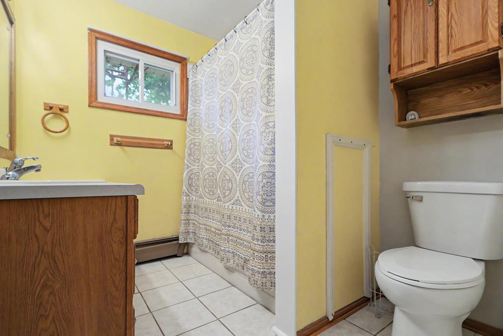 105 Homewood Road, Ontario, Ohio 44906, 4 Bedrooms Bedrooms, ,2 BathroomsBathrooms,Residential,For Sale,Homewood Road,20100219