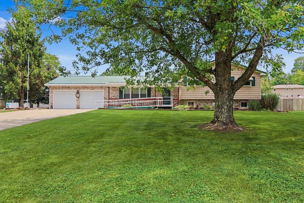 105 Homewood Road, Ontario, Ohio 44906, 4 Bedrooms Bedrooms, ,2 BathroomsBathrooms,Residential,For Sale,Homewood Road,20100219