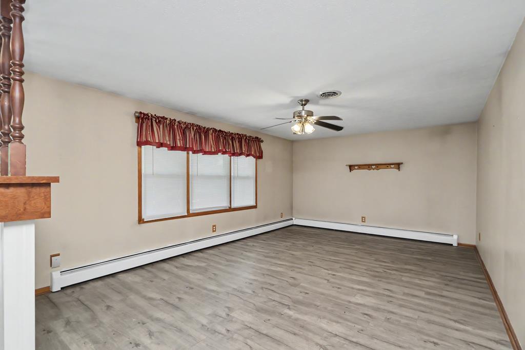 105 Homewood Road, Ontario, Ohio 44906, 4 Bedrooms Bedrooms, ,2 BathroomsBathrooms,Residential,For Sale,Homewood Road,20100219
