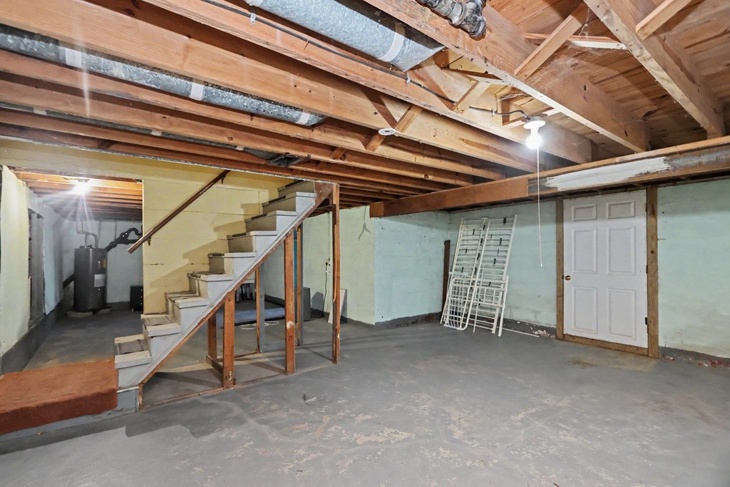683 Sunset Boulevard, Mansfield, Ohio 44907, 2 Bedrooms Bedrooms, ,1 BathroomBathrooms,Residential,For Sale,Sunset Boulevard,20100235