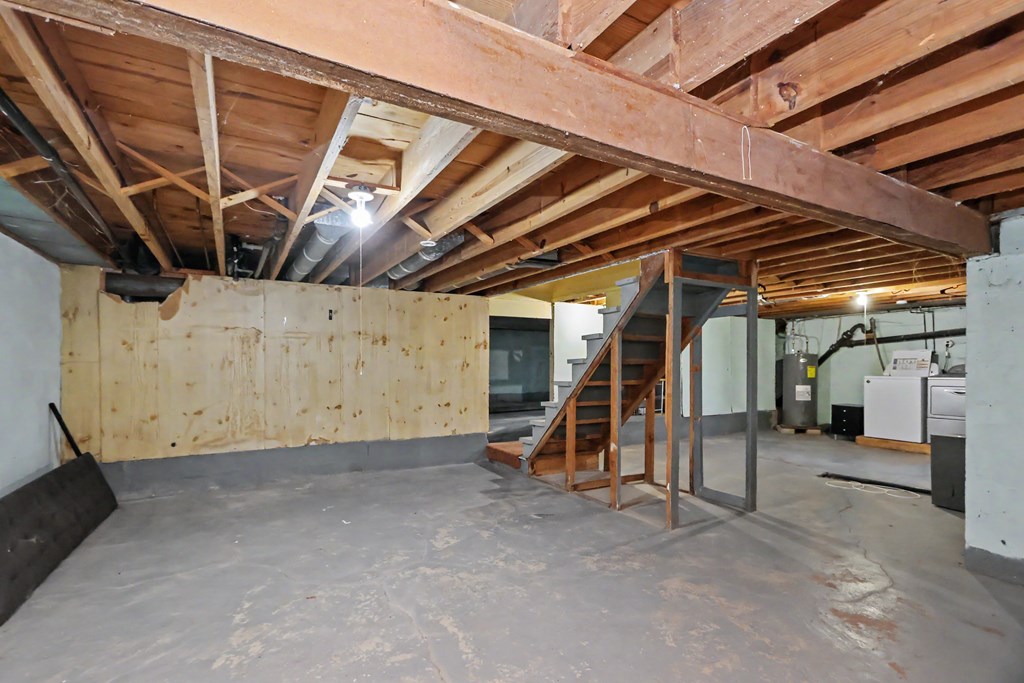 683 Sunset Boulevard, Mansfield, Ohio 44907, 2 Bedrooms Bedrooms, ,1 BathroomBathrooms,Residential,For Sale,Sunset Boulevard,20100235