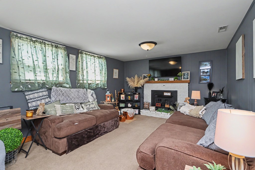 1453 Rosedale Ave, Bucyrus, Ohio 44820, 3 Bedrooms Bedrooms, ,2 BathroomsBathrooms,Residential,For Sale,Rosedale Ave,20100238