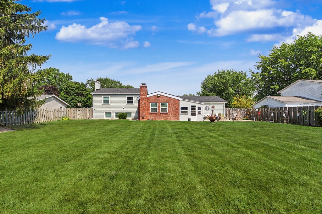 1453 Rosedale Ave, Bucyrus, Ohio 44820, 3 Bedrooms Bedrooms, ,2 BathroomsBathrooms,Residential,For Sale,Rosedale Ave,20100238