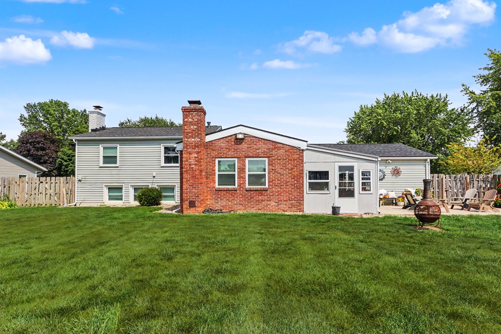 1453 Rosedale Ave, Bucyrus, Ohio 44820, 3 Bedrooms Bedrooms, ,2 BathroomsBathrooms,Residential,For Sale,Rosedale Ave,20100238