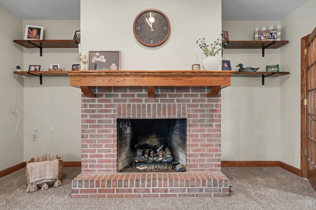 1607 Olde Post Road, Ashland, Ohio 44805, 4 Bedrooms Bedrooms, ,3 BathroomsBathrooms,Residential,For Sale,Olde Post Road,20100240 1607 Olde Post Road, Ashland, Ohio 44805, 4 Bedrooms Bedrooms, ,3 BathroomsBathrooms,Residential,For Sale,Olde Post Road,20100240