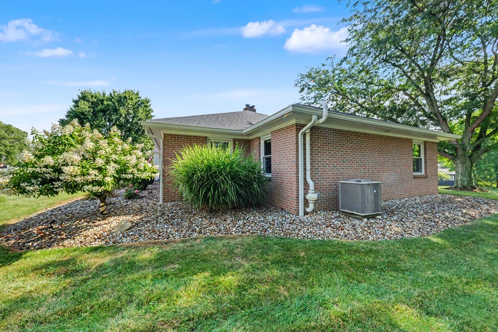 1607 Olde Post Road, Ashland, Ohio 44805, 4 Bedrooms Bedrooms, ,3 BathroomsBathrooms,Residential,For Sale,Olde Post Road,20100240 1607 Olde Post Road, Ashland, Ohio 44805, 4 Bedrooms Bedrooms, ,3 BathroomsBathrooms,Residential,For Sale,Olde Post Road,20100240