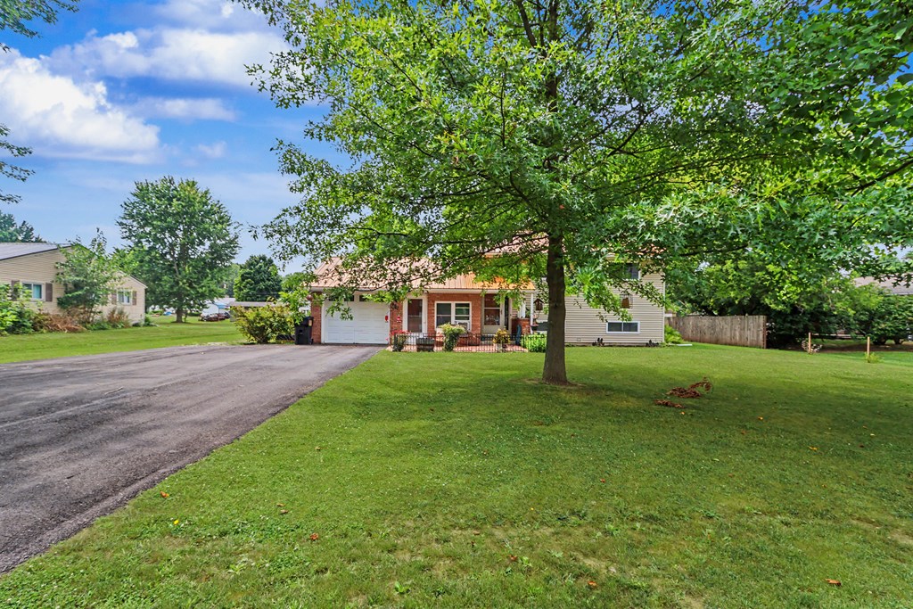 997 Laver Road, Mansfield, Ohio 44905, 4 Bedrooms Bedrooms, ,2 BathroomsBathrooms,Residential,For Sale,Laver Road,20100239