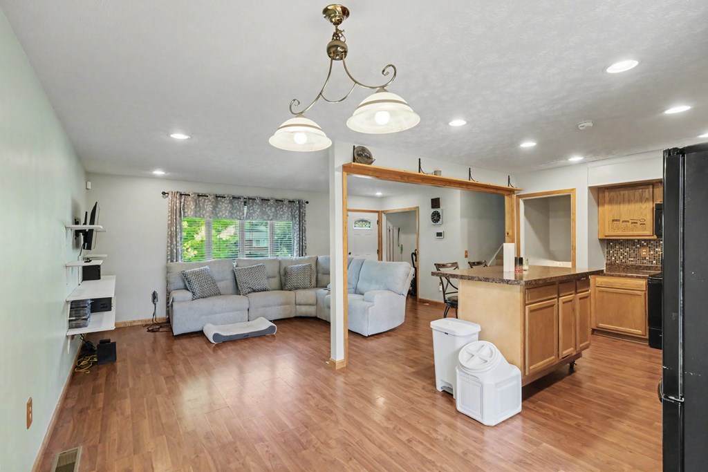 268 Terrence Drive, Bellefontaine, Ohio 43311, 3 Bedrooms Bedrooms, ,1 BathroomBathrooms,Residential,For Sale,Terrence Drive,20100258 268 Terrence Drive, Bellefontaine, Ohio 43311, 3 Bedrooms Bedrooms, ,1 BathroomBathrooms,Residential,For Sale,Terrence Drive,20100258