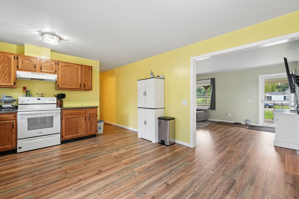 20340 Evans Road, Marysville, Ohio 43040, 3 Bedrooms Bedrooms, ,2 BathroomsBathrooms,Residential,For Sale,Evans Road,20100259 20340 Evans Road, Marysville, Ohio 43040, 3 Bedrooms Bedrooms, ,2 BathroomsBathrooms,Residential,For Sale,Evans Road,20100259