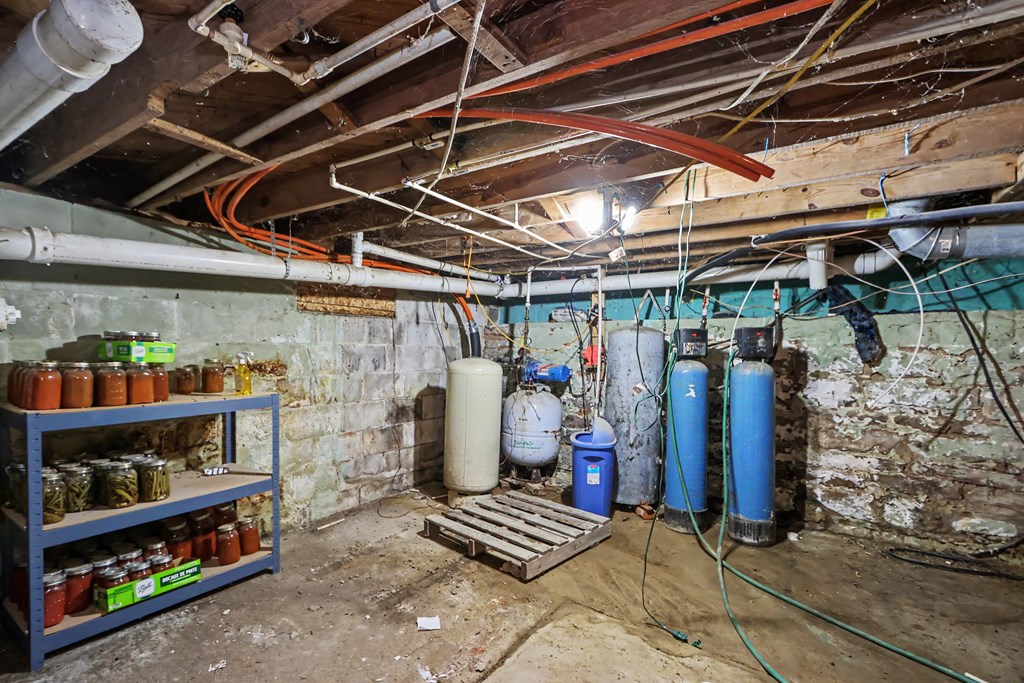 14715 County Road 58, New Washington, Ohio 44854, 3 Bedrooms Bedrooms, ,2 BathroomsBathrooms,Residential,For Sale,County Road 58,20100268