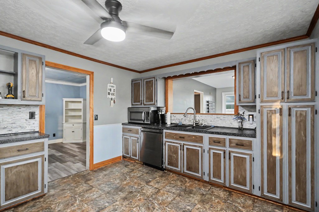 14715 County Road 58, New Washington, Ohio 44854, 3 Bedrooms Bedrooms, ,2 BathroomsBathrooms,Residential,For Sale,County Road 58,20100268