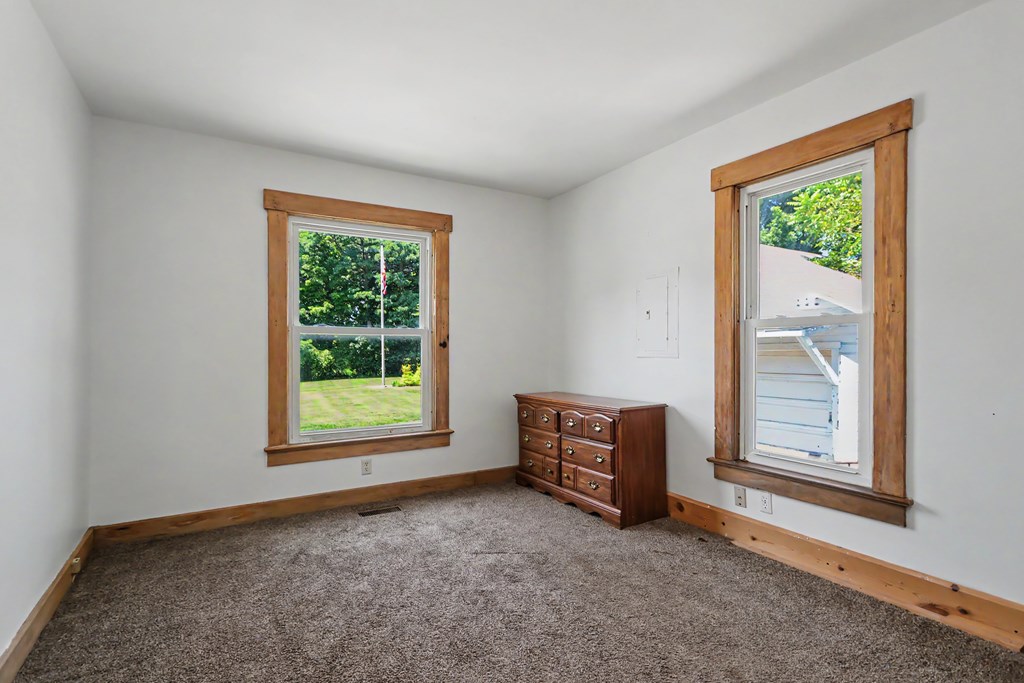 123 -123 1/2 East Main Street, Lexington, Ohio 44904, 4 Bedrooms Bedrooms, ,Residential Income,For Sale,-123 1/2 East Main Street,20100278
