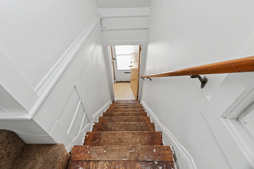 123 -123 1/2 East Main Street, Lexington, Ohio 44904, 4 Bedrooms Bedrooms, ,Residential Income,For Sale,-123 1/2 East Main Street,20100278