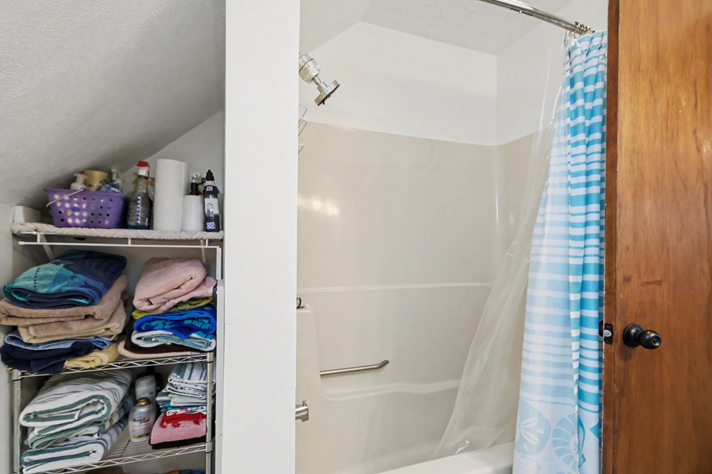 3620 Middle Bellville Road, Lexington, Ohio 44904, 3 Bedrooms Bedrooms, ,3 BathroomsBathrooms,Residential,For Sale,Middle Bellville Road,20100287 3620 Middle Bellville Road, Lexington, Ohio 44904, 3 Bedrooms Bedrooms, ,3 BathroomsBathrooms,Residential,For Sale,Middle Bellville Road,20100287