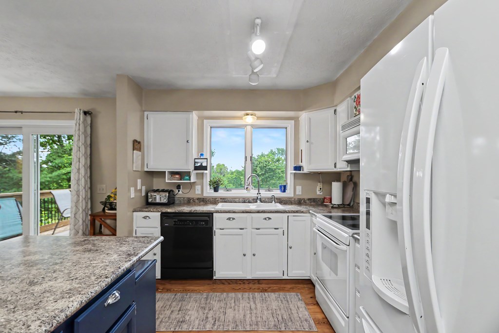 3620 Middle Bellville Road, Lexington, Ohio 44904, 3 Bedrooms Bedrooms, ,3 BathroomsBathrooms,Residential,For Sale,Middle Bellville Road,20100287 3620 Middle Bellville Road, Lexington, Ohio 44904, 3 Bedrooms Bedrooms, ,3 BathroomsBathrooms,Residential,For Sale,Middle Bellville Road,20100287