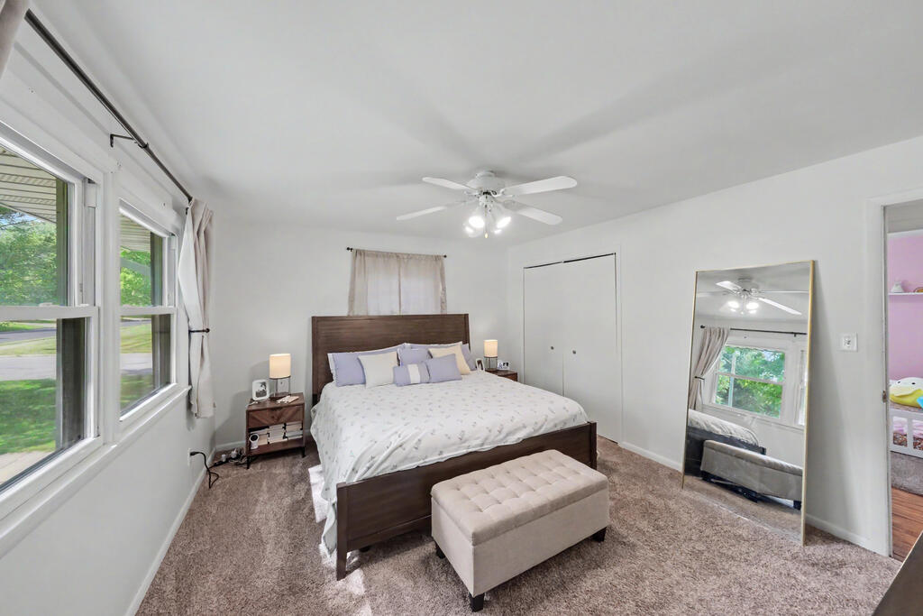 1081 Larchwood Road, Mansfield, Ohio 44907, 3 Bedrooms Bedrooms, ,2 BathroomsBathrooms,Residential,For Sale,Larchwood Road,20100299