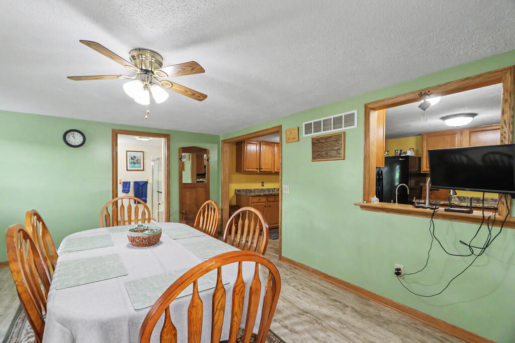 1232 Walcrest Drive, Ontario, Ohio 44906, 3 Bedrooms Bedrooms, ,2 BathroomsBathrooms,Residential,For Sale,Walcrest Drive,20100300 1232 Walcrest Drive, Ontario, Ohio 44906, 3 Bedrooms Bedrooms, ,2 BathroomsBathrooms,Residential,For Sale,Walcrest Drive,20100300