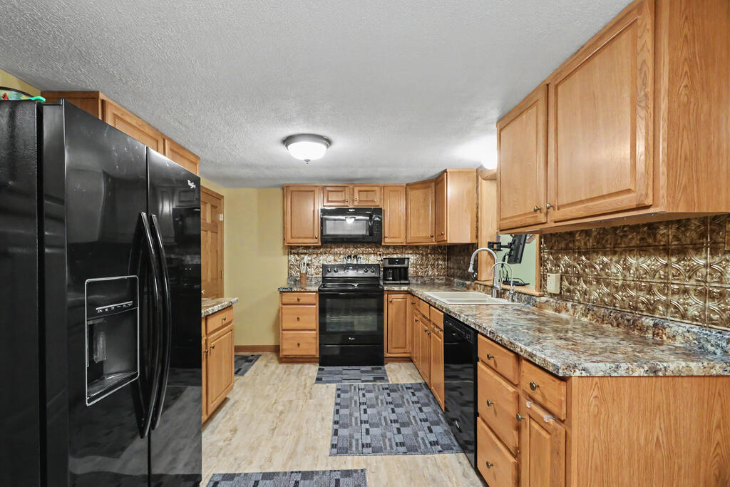 1232 Walcrest Drive, Ontario, Ohio 44906, 3 Bedrooms Bedrooms, ,2 BathroomsBathrooms,Residential,For Sale,Walcrest Drive,20100300 1232 Walcrest Drive, Ontario, Ohio 44906, 3 Bedrooms Bedrooms, ,2 BathroomsBathrooms,Residential,For Sale,Walcrest Drive,20100300