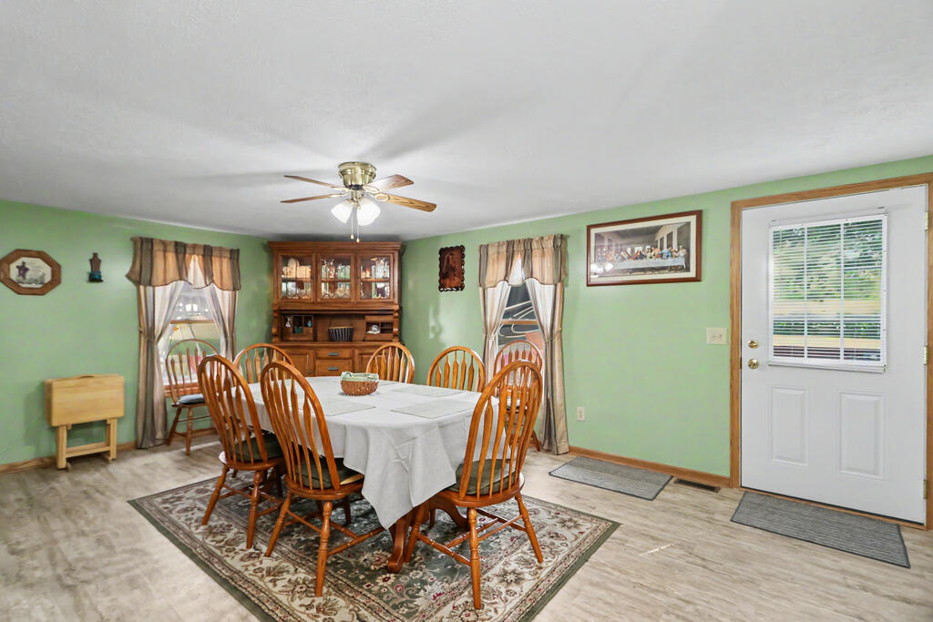 1232 Walcrest Drive, Ontario, Ohio 44906, 3 Bedrooms Bedrooms, ,2 BathroomsBathrooms,Residential,For Sale,Walcrest Drive,20100300 1232 Walcrest Drive, Ontario, Ohio 44906, 3 Bedrooms Bedrooms, ,2 BathroomsBathrooms,Residential,For Sale,Walcrest Drive,20100300