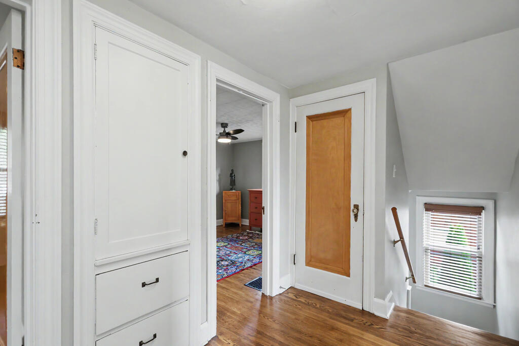 489 Crescent Road, Mansfield, Ohio 44907, 4 Bedrooms Bedrooms, ,1 BathroomBathrooms,Residential,For Sale,Crescent Road,20100308 489 Crescent Road, Mansfield, Ohio 44907, 4 Bedrooms Bedrooms, ,1 BathroomBathrooms,Residential,For Sale,Crescent Road,20100308