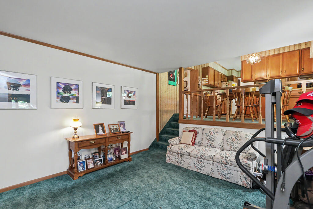 1014 N Clink Boulevard, Crestline, Ohio 44827, 4 Bedrooms Bedrooms, ,2 BathroomsBathrooms,Residential,For Sale,N Clink Boulevard,20100309