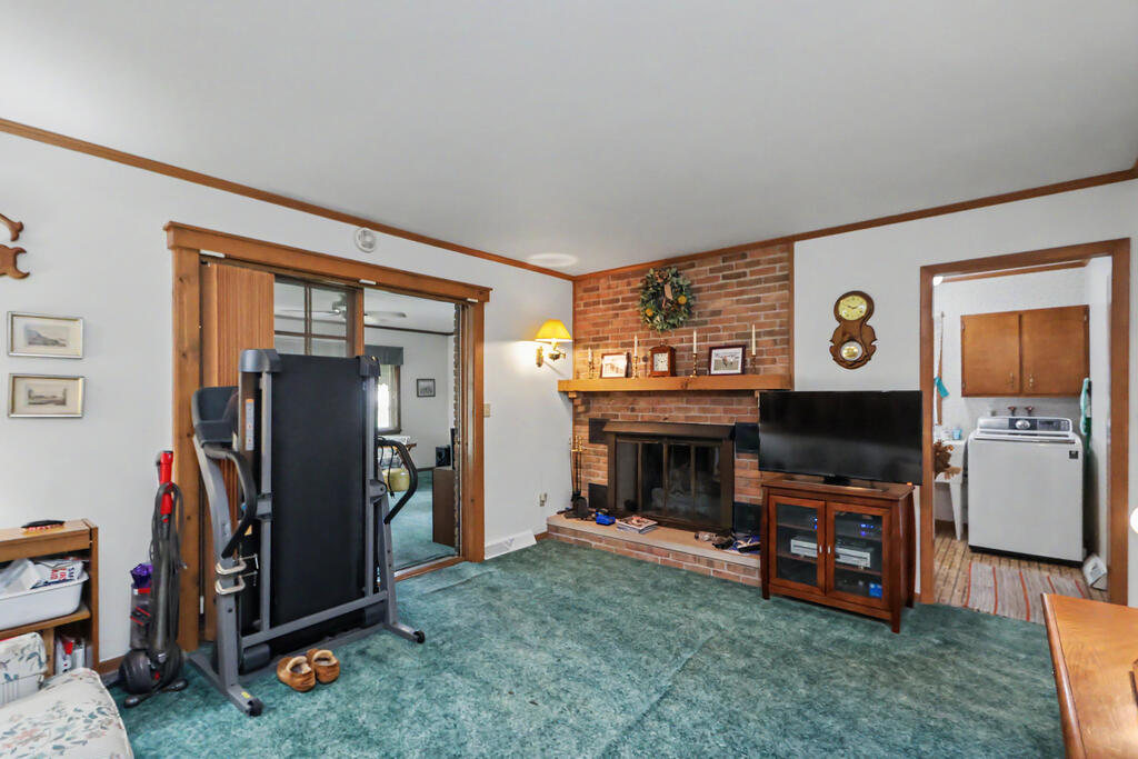 1014 N Clink Boulevard, Crestline, Ohio 44827, 4 Bedrooms Bedrooms, ,2 BathroomsBathrooms,Residential,For Sale,N Clink Boulevard,20100309