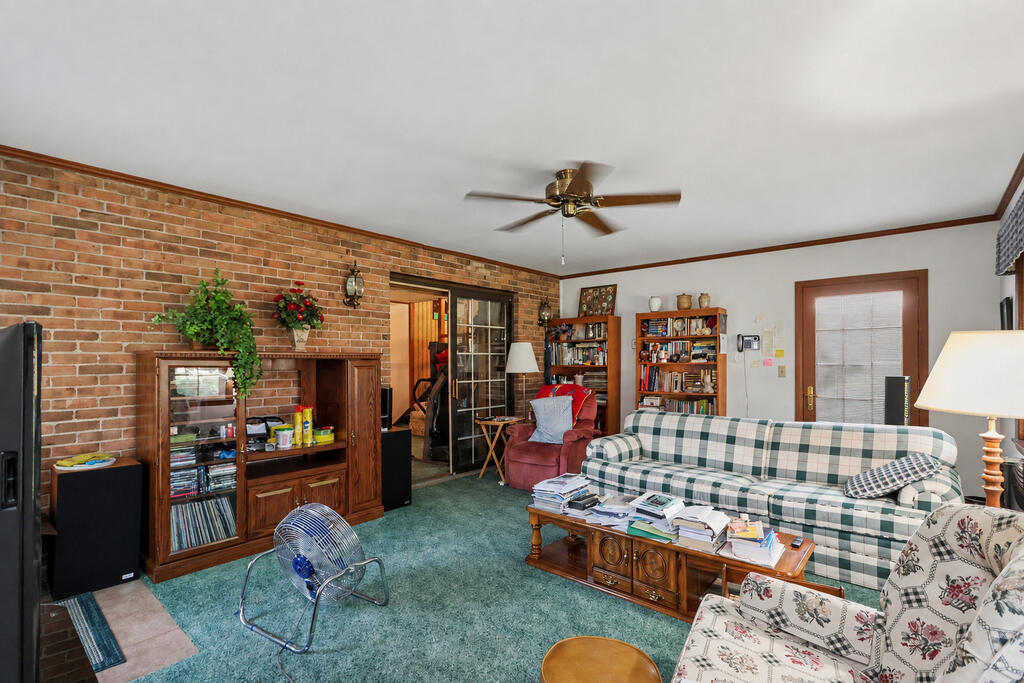 1014 N Clink Boulevard, Crestline, Ohio 44827, 4 Bedrooms Bedrooms, ,2 BathroomsBathrooms,Residential,For Sale,N Clink Boulevard,20100309