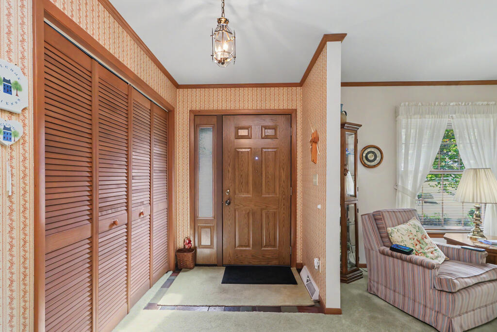 1014 N Clink Boulevard, Crestline, Ohio 44827, 4 Bedrooms Bedrooms, ,2 BathroomsBathrooms,Residential,For Sale,N Clink Boulevard,20100309