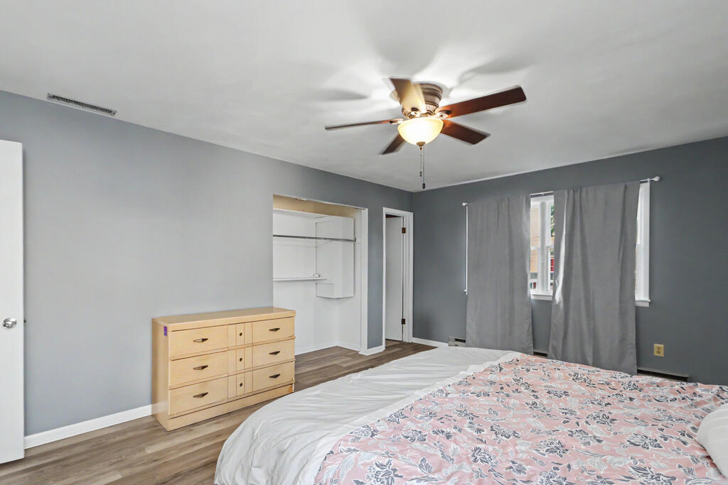 570 Butte Street, Willard, Ohio 44890, 4 Bedrooms Bedrooms, ,2 BathroomsBathrooms,Residential,For Sale,Butte Street,20100310 570 Butte Street, Willard, Ohio 44890, 4 Bedrooms Bedrooms, ,2 BathroomsBathrooms,Residential,For Sale,Butte Street,20100310