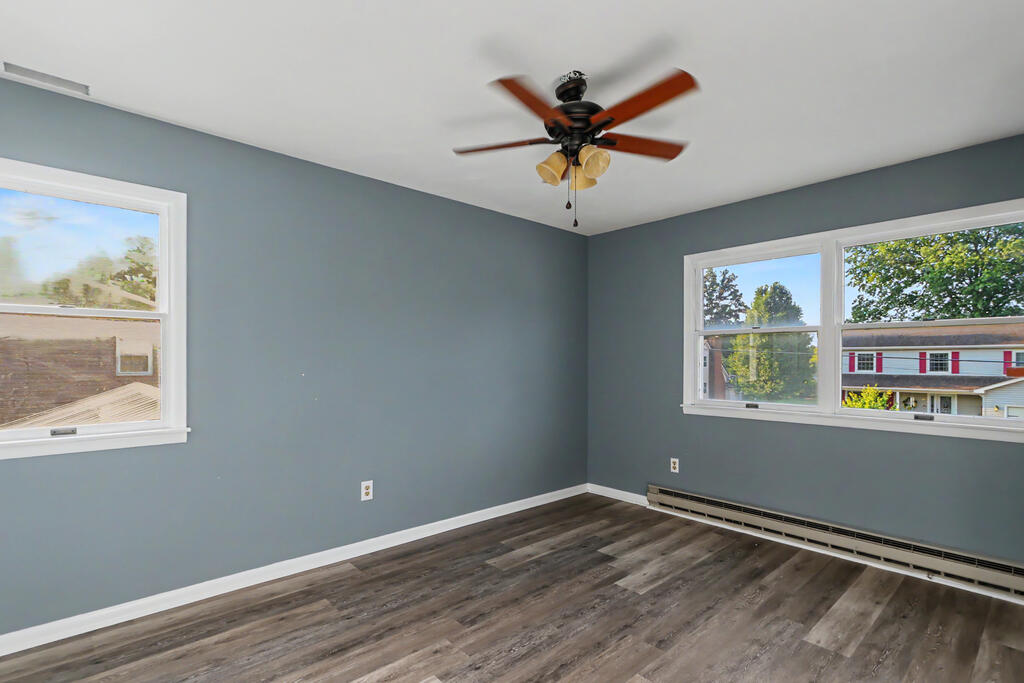 570 Butte Street, Willard, Ohio 44890, 4 Bedrooms Bedrooms, ,2 BathroomsBathrooms,Residential,For Sale,Butte Street,20100310 570 Butte Street, Willard, Ohio 44890, 4 Bedrooms Bedrooms, ,2 BathroomsBathrooms,Residential,For Sale,Butte Street,20100310