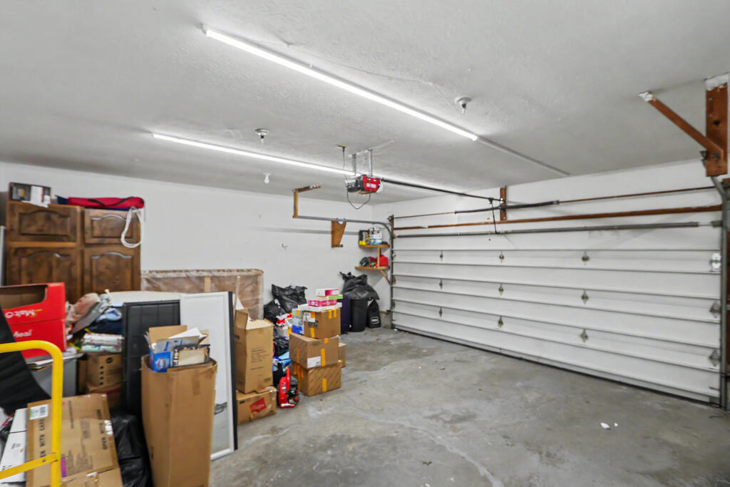 570 Butte Street, Willard, Ohio 44890, 4 Bedrooms Bedrooms, ,2 BathroomsBathrooms,Residential,For Sale,Butte Street,20100310 570 Butte Street, Willard, Ohio 44890, 4 Bedrooms Bedrooms, ,2 BathroomsBathrooms,Residential,For Sale,Butte Street,20100310