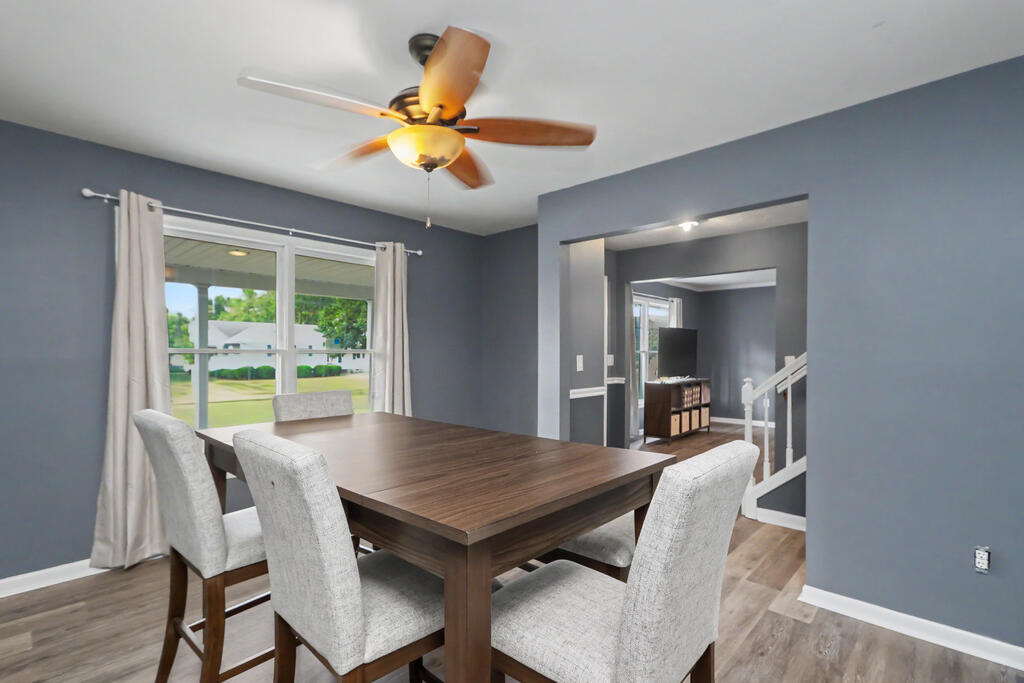 570 Butte Street, Willard, Ohio 44890, 4 Bedrooms Bedrooms, ,2 BathroomsBathrooms,Residential,For Sale,Butte Street,20100310 570 Butte Street, Willard, Ohio 44890, 4 Bedrooms Bedrooms, ,2 BathroomsBathrooms,Residential,For Sale,Butte Street,20100310