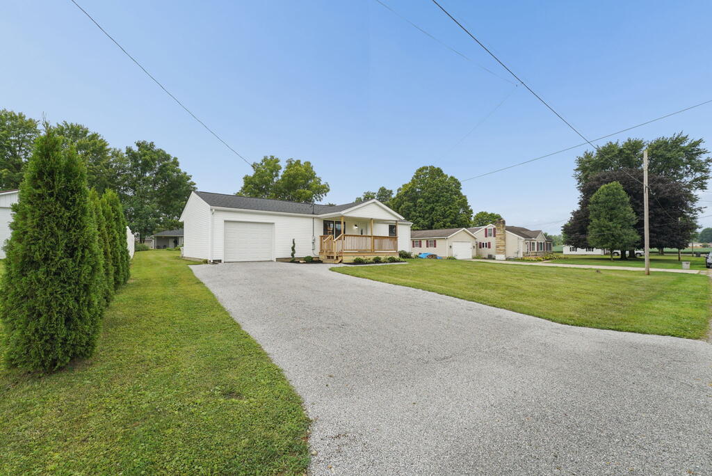 26 Mermary Drive, Fredericktown, Ohio 43019, 3 Bedrooms Bedrooms, ,1 BathroomBathrooms,Residential,For Sale,Mermary Drive,20100316 26 Mermary Drive, Fredericktown, Ohio 43019, 3 Bedrooms Bedrooms, ,1 BathroomBathrooms,Residential,For Sale,Mermary Drive,20100316
