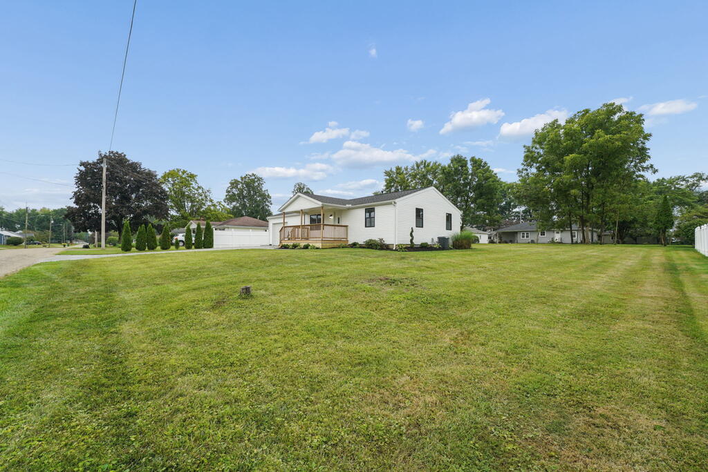26 Mermary Drive, Fredericktown, Ohio 43019, 3 Bedrooms Bedrooms, ,1 BathroomBathrooms,Residential,For Sale,Mermary Drive,20100316 26 Mermary Drive, Fredericktown, Ohio 43019, 3 Bedrooms Bedrooms, ,1 BathroomBathrooms,Residential,For Sale,Mermary Drive,20100316