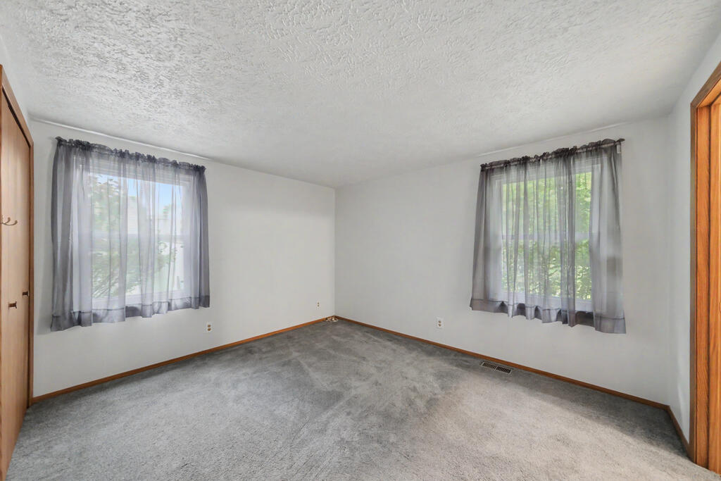 1383 Michigan Drive, Bucyrus, Ohio 44820, 3 Bedrooms Bedrooms, ,3 BathroomsBathrooms,Residential,For Sale,Michigan Drive,20100337