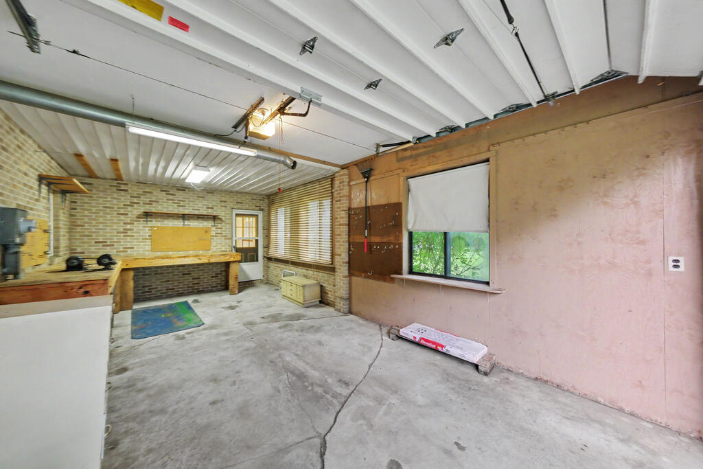 1383 Michigan Drive, Bucyrus, Ohio 44820, 3 Bedrooms Bedrooms, ,3 BathroomsBathrooms,Residential,For Sale,Michigan Drive,20100337