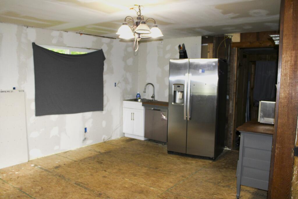 2762 County Road 1075, Perrysville, Ohio 44864, 3 Bedrooms Bedrooms, ,1 BathroomBathrooms,Residential,For Sale,County Road 1075,20100341